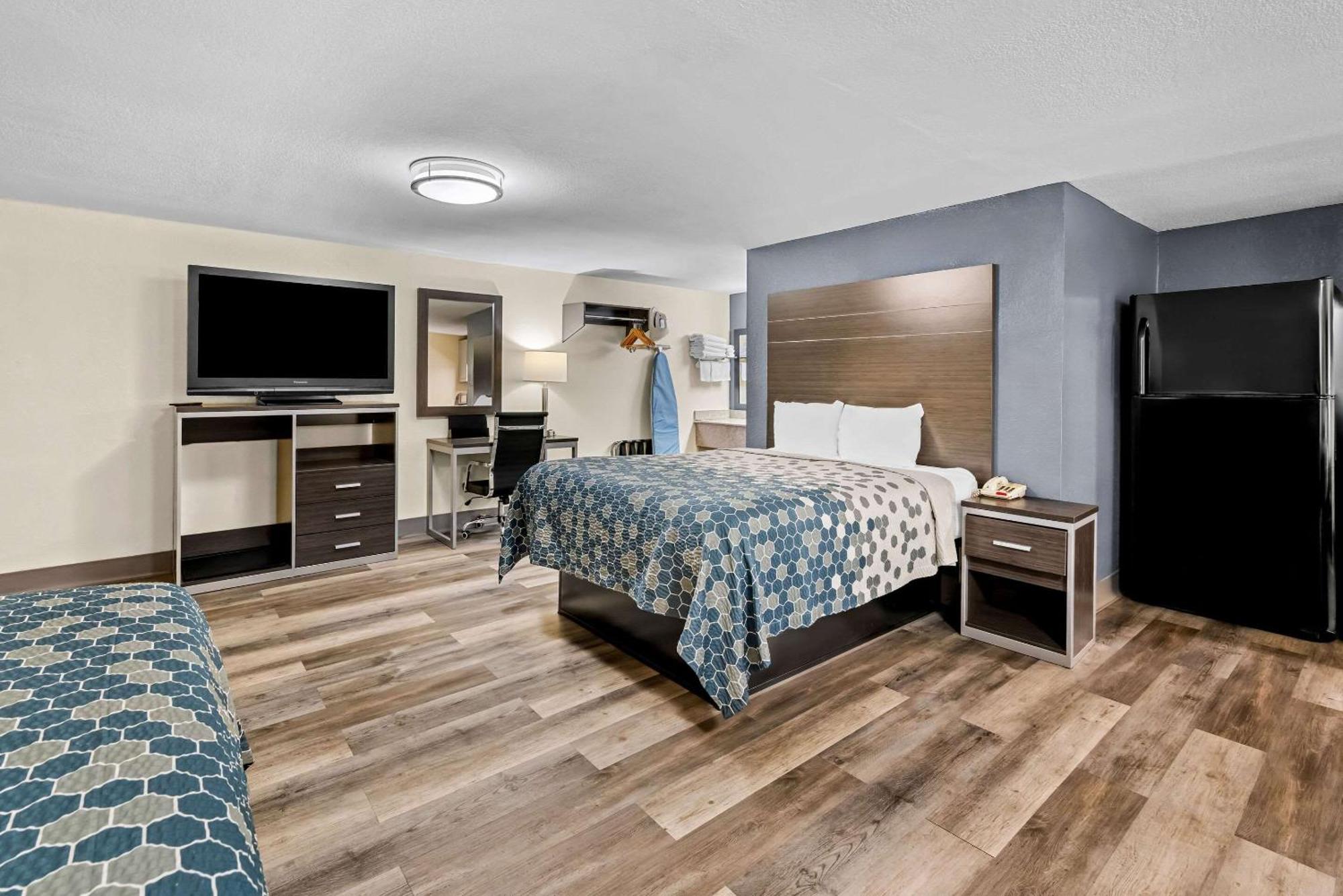 Econo Lodge Kingsport Bagian luar foto